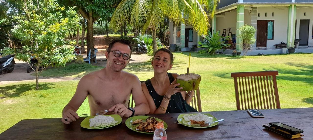 Bungalow Karimunjawa Buitenkant foto