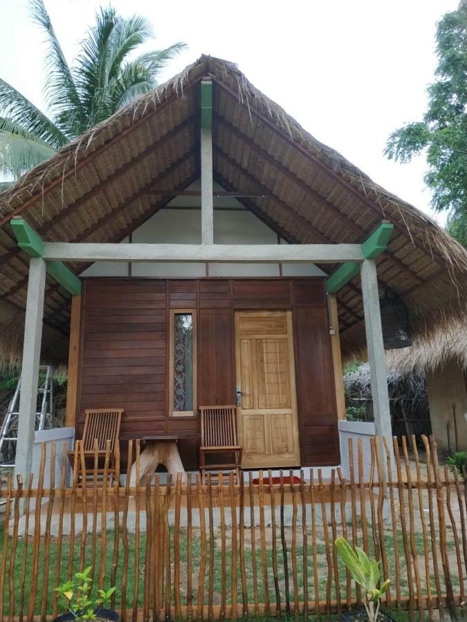 Bungalow Karimunjawa Buitenkant foto