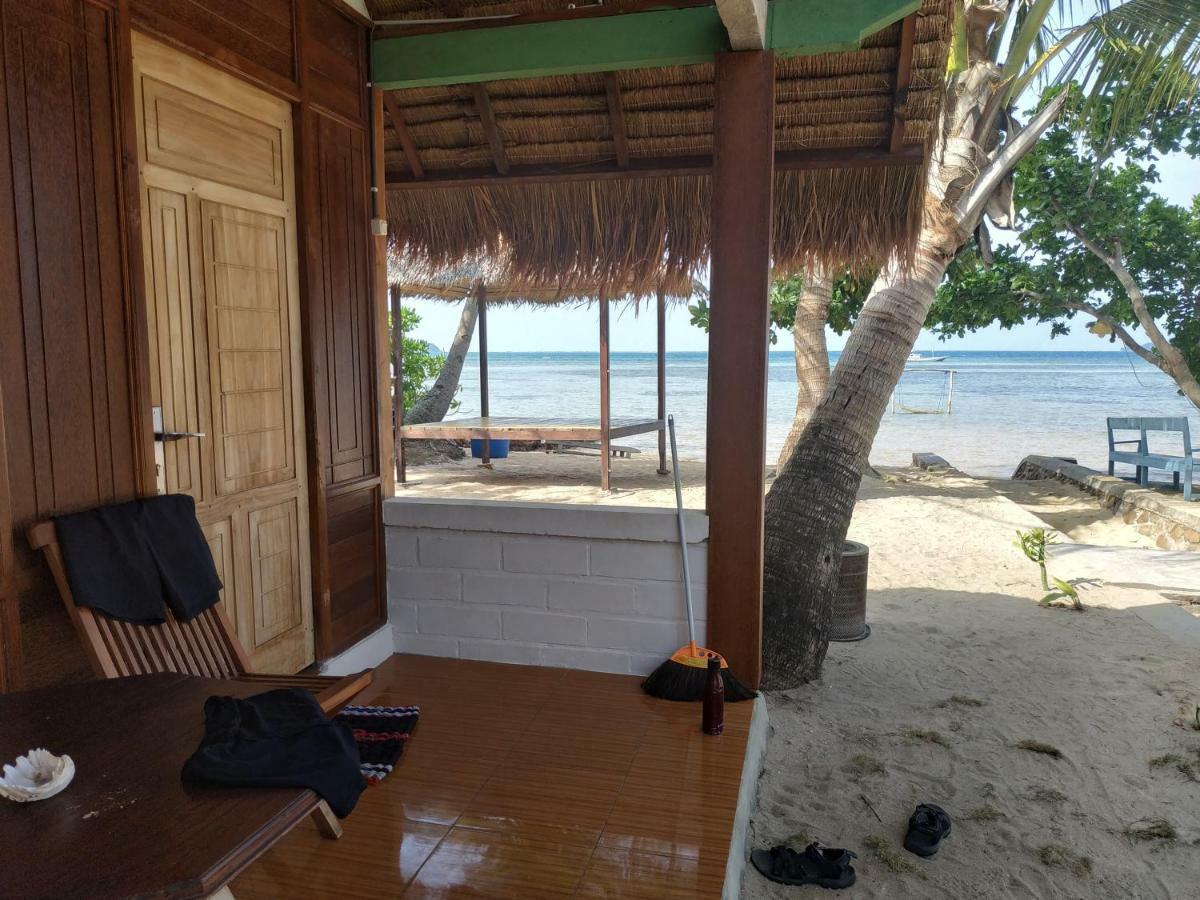 Bungalow Karimunjawa Buitenkant foto
